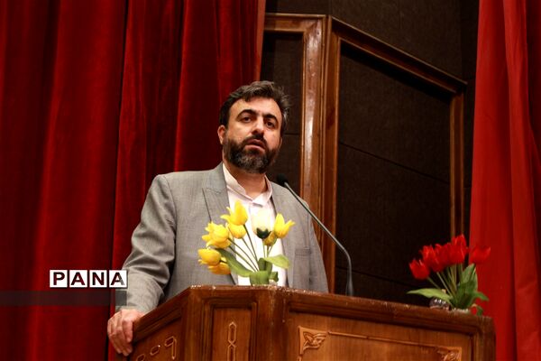 جلسه هماهنگی سی و نهمین دوره جشنواره فرهنگی هنری فردا