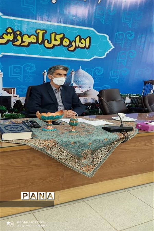 نشست قطبی دهمین دوره مجلس دانش آموزی کمیسیون فرهنگی هنری اجتماعی قطب سه در اصفهان