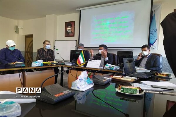 برگزاری جلسه شورای برنامه‌ریزی سازمان دانش‌آموزی در شهرستان نجف آباد