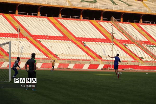 پیگیری تمرینات شاگردان اکبر پور در تبریز