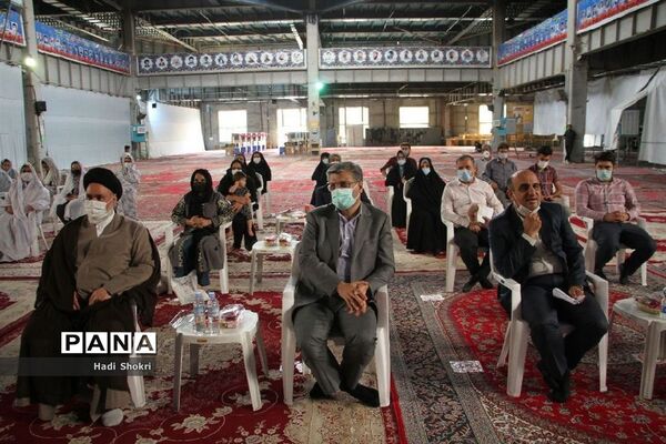 توزیع ۱۲ سری جهیزیه به نو عروسان شهرستان بهارستان
