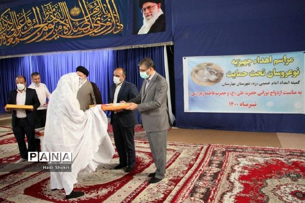 توزیع ۱۲ سری جهیزیه به نو عروسان شهرستان بهارستان