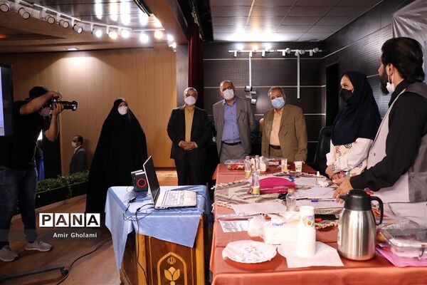 بازدید معاون پرورشی و فرهنگی وزارت آموزش و پرورش از روند داوری سی و نهمین دوره جشنواره فرهنگی هنری فردا -۲