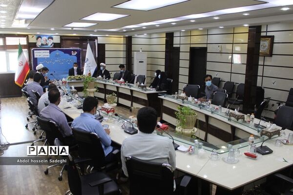 جلسه هم اندیشی نیروهای قرآنی آموزش و پرورش استان بوشهر