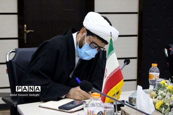 جلسه هم اندیشی نیروهای قرآنی آموزش و پرورش استان بوشهر