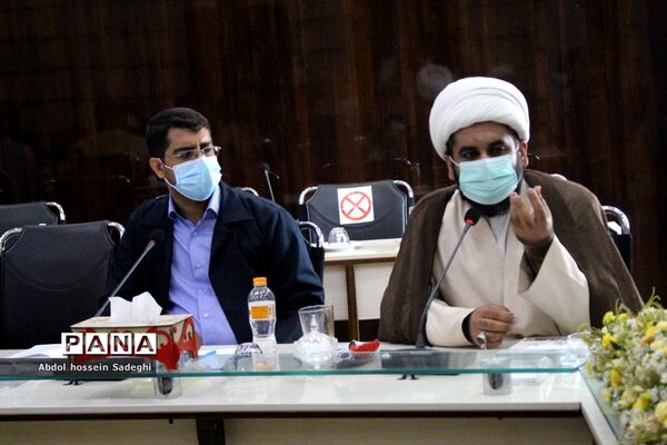 جلسه هم اندیشی نیروهای قرآنی آموزش و پرورش استان بوشهر
