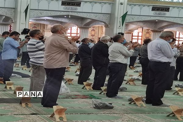 اقامه نماز عید قربان درتبریز