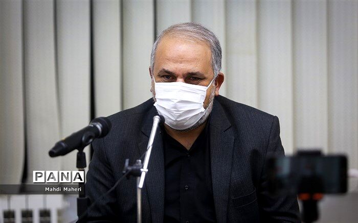 شکوهی: معلم به‌عنوان یک مربی که دارای نقش مرجعیت علمی است