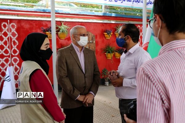 بازدید وزیر آموزش و پرورش از پاویون خبرنگاران پانا