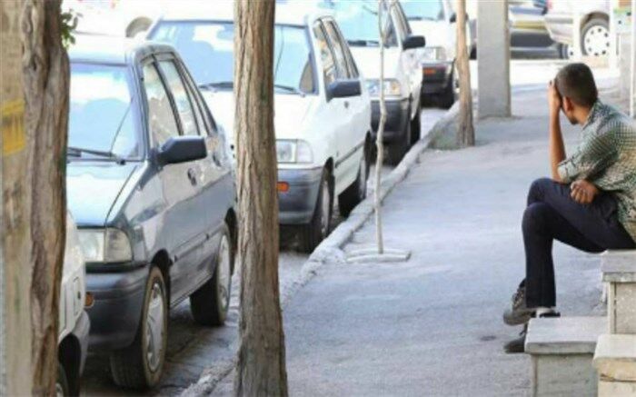 جوانان شهر کاج دور از دیار