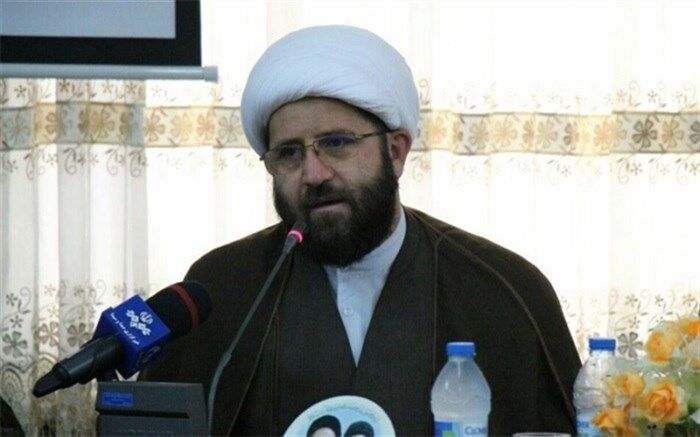 نوری: ائمه جمعه از افراد ۲۵ تا ۴۰ سال انتخاب شده‌اند