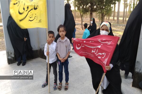 کاروان عاشقان ولایت امروز در شهرستان درمیان