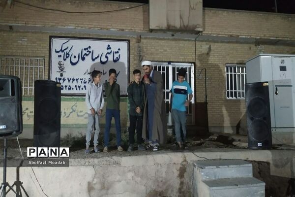 برگزاری و اجرای کاروان شادی در مرکز روستای دهنو به مناسبت عید غدیر خم