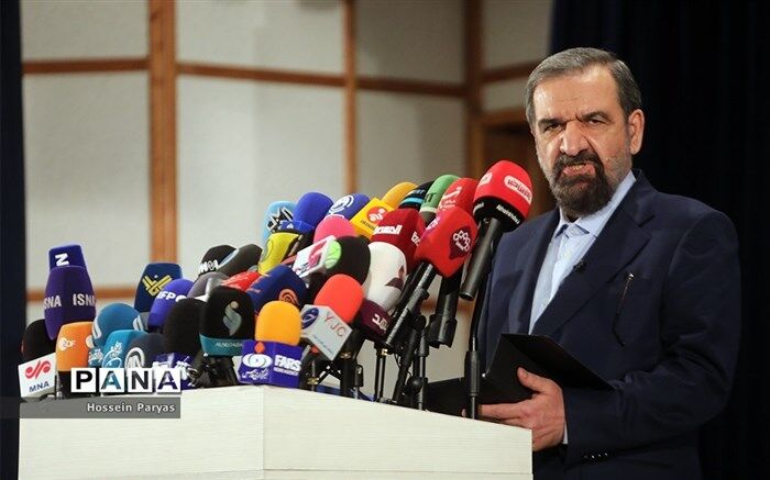 محسن رضایی: همه جوانب طرح فضای مجازی مجلس را بررسی می‌کنیم