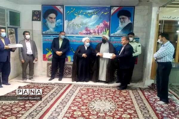 تجلیل از زحمات  کارکنان و نوغلامان حسینی  مسجد جامع شهرستان خلیل آباد