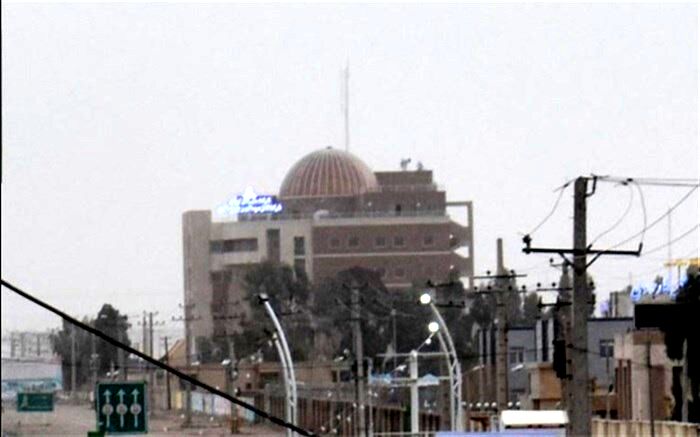 زاهدان در غبار بادهای 120 روزه زابل  محو شد