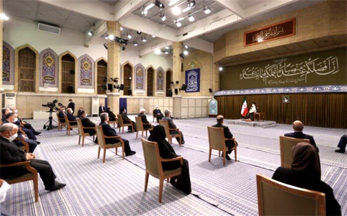 دیدار رئیس‌جمهوری و اعضای هیئت دولت با رهبر انقلاب اسلامی