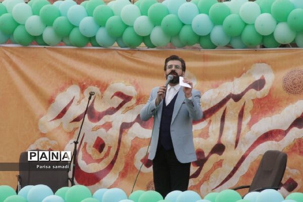 جشن بزرگ نسل غدیر در هنرستان دخترانه فاطمه تعلیمی منطقه ۱۳