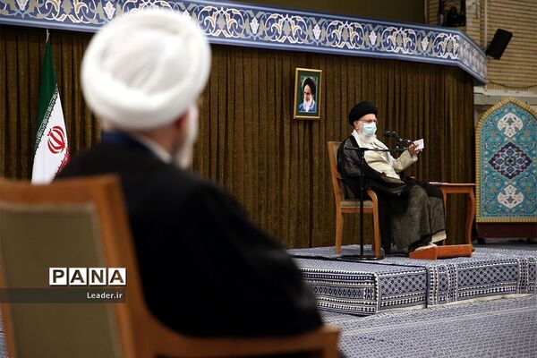 آخرین دیدار رئیس‌جمهور و اعضاء هیئت دولت دوازدهم با رهبر معظم انقلاب