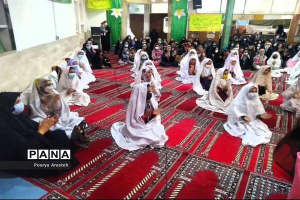 جشن تکلیف دانش‌آموزان قاین ( خضری دشت بیاض) همزمان با ولادت امام هادی ( ع)