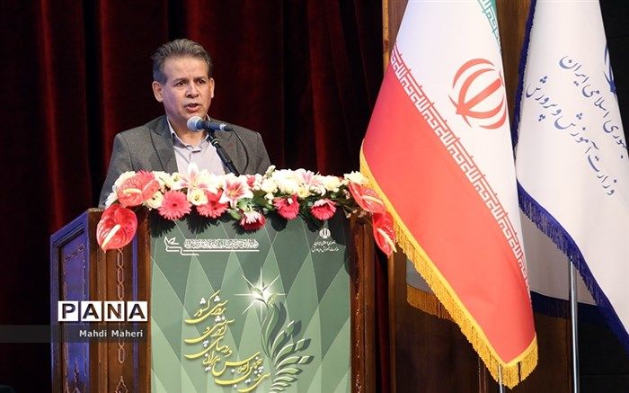 تشریح راهکارهای مقابله با کرونا در آموزش عمومی دنیا