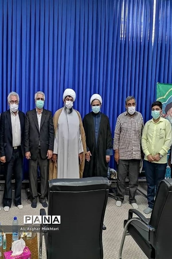 برگزاری جلسه اعضا هنرمندان و هیئت مدیره شهرستان ساوجبلاغ