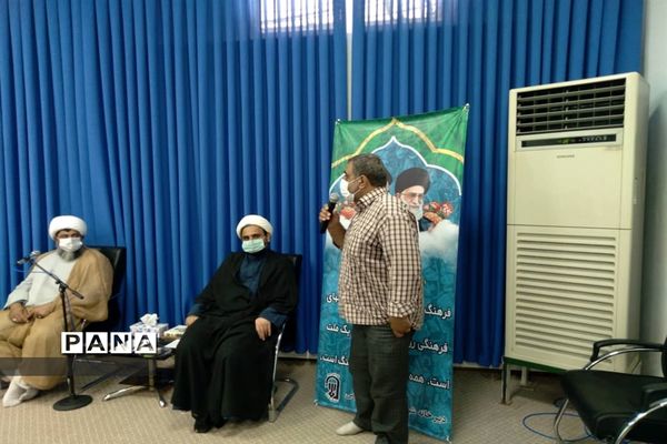 برگزاری جلسه اعضا هنرمندان و هیئت مدیره شهرستان ساوجبلاغ