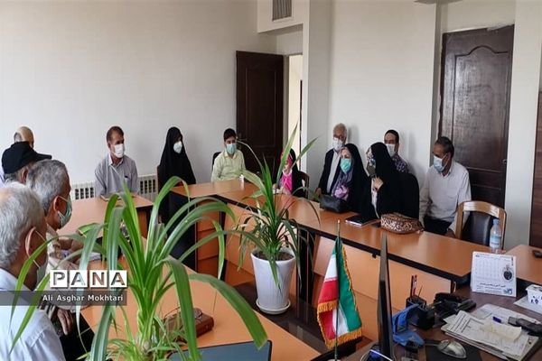 برگزاری جلسه اعضا هنرمندان و هیئت مدیره شهرستان ساوجبلاغ