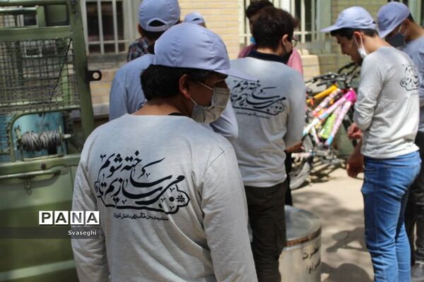 طرح اطعام کودکان کار توسط اتحادیه انجمن‌های اسلامی  دانش‌آموزان  استان اصفهان