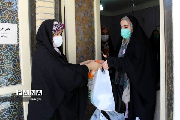 طرح اطعام کودکان کار توسط اتحادیه انجمن‌های اسلامی  دانش‌آموزان  استان اصفهان