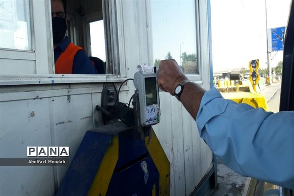 تردد خودروهای مسافران به مشهد مقدس در موج پنجم کرونای دلتا