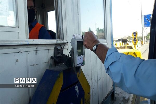 تردد خودروهای مسافران به مشهد مقدس در موج پنجم کرونای دلتا