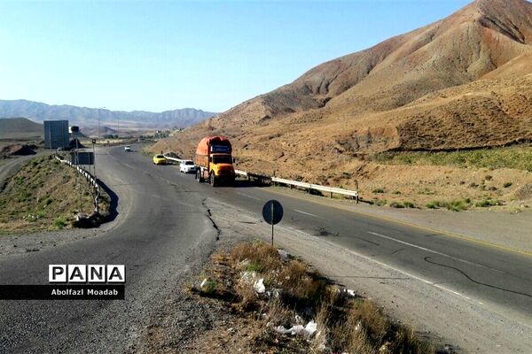 تردد خودروهای مسافران به مشهد مقدس در موج پنجم کرونای دلتا
