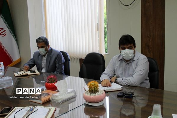 جلسه هدایت تحصیلی و انتخاب رشته کنکورمعاونت پرورشی و فرهنگی اداره‌کل آموزش و پرورش استان بوشهر