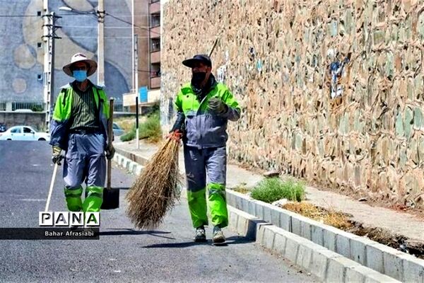 اجرای طرح جهادی شستشو معابر در  شهرک آبشناسان رباط‌کریم