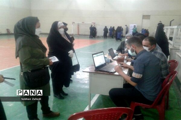آغاز طرح واکسیناسیون فرهنگیان آموزش و پرورش رودهن