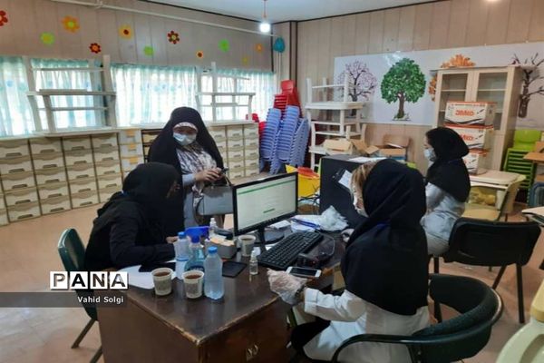 آغاز طرح واکسیناسیون فرهنگیان منطقه ۱۴ در کانون فرهنگی تربیتی امید