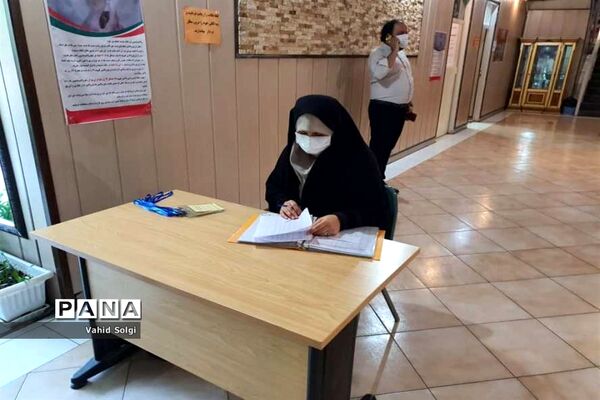آغاز طرح واکسیناسیون فرهنگیان منطقه ۱۴ در کانون فرهنگی تربیتی امید