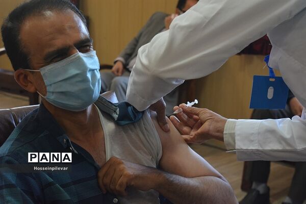 افتتاح مرکز واکسیناسیون دانشگاه فرهنگیان بیرجند استان خراسان جنوبی