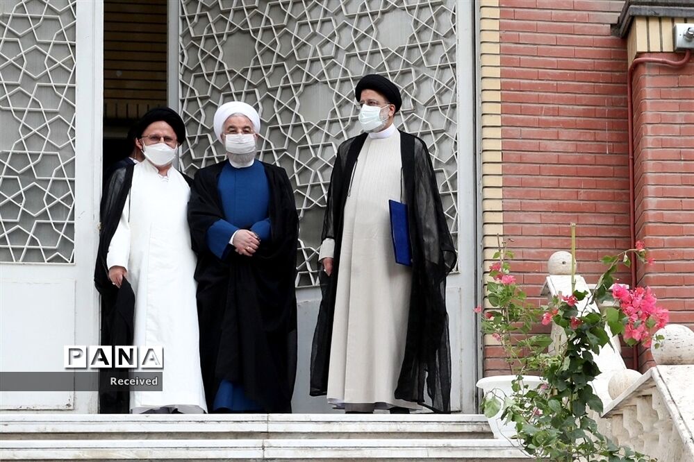 مراسم تحویل نهاد ریاست جمهوری به رئیس جمهوری جدید