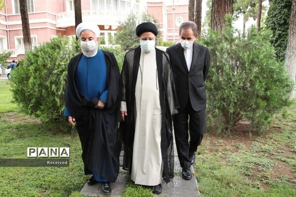 مراسم تحویل نهاد ریاست جمهوری به رئیس جمهوری جدید