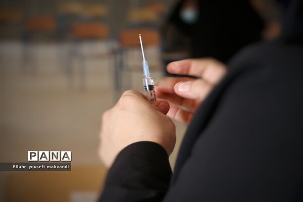 واکسیناسیون فرهنگیان آموزش و پرورش شهرستان امیدیه