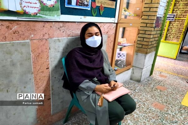 مرحله اول واکسیناسیون فرهنگیان منطقه ۱۳ در دبستان علویه