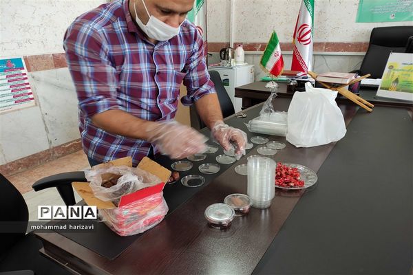 مراسم یادبود معلم فقید افسانه احسانی در شهرستان کارون