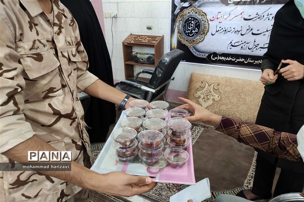 مراسم یادبود معلم فقید افسانه احسانی در شهرستان کارون