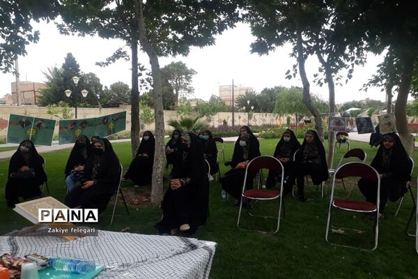 برگزاری دوره یاوران ولایت در شهرستان بهارستان