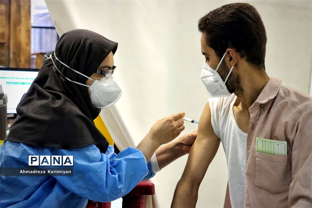 ٨ سالن و ۲ پایگاه خودرویی برای واکسیناسیون کووید۱۹ در شیراز، تجهیز و به بهره‌برداری رسید
