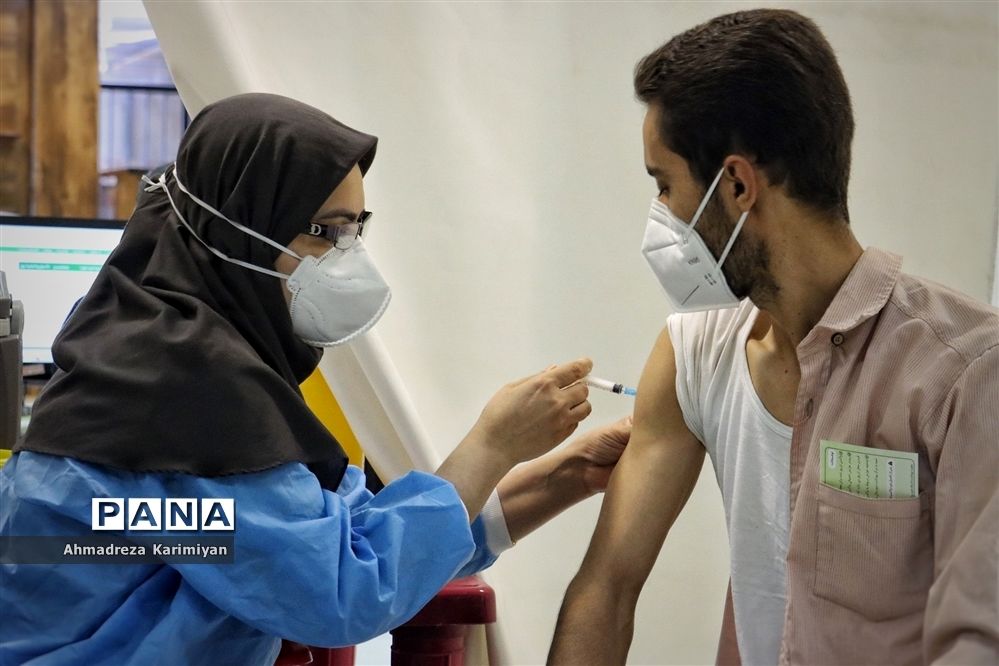 ٨ سالن و ۲ پایگاه خودرویی برای واکسیناسیون کووید۱۹ در شیراز، تجهیز و به بهره‌برداری رسید