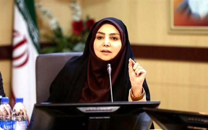 تزریق هیچ کدام از واکسن‌های کرونا برای خانم‌های کمتر از ۵۰ سال ممنوعیت ندارد