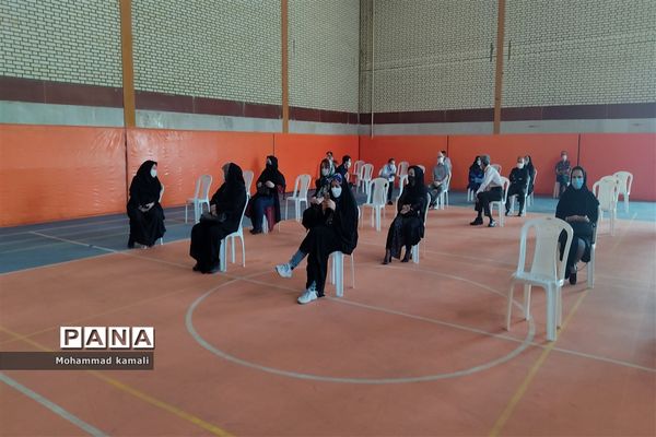 پایان روند واکسیناسیون فرهنگیان شهرستان محلات